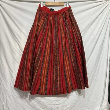롱 스커트 레드 컨트리
