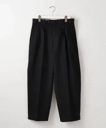 턱 주름 블랙 슬랙스