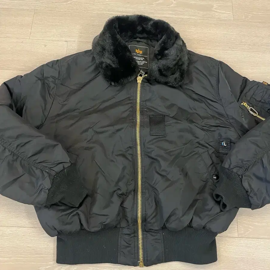 ALPHA INDUSTRIES | 알파인더스트리 Alpha Industries N-2B