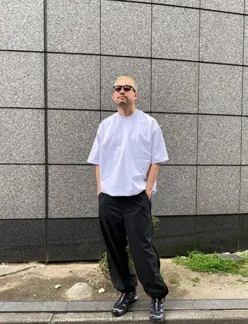 미사용 새상품 다이와 PIER39 TECH WIND SHELL PANTS