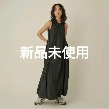 emmi 개더 형태 원피스 블랙 M 사이즈