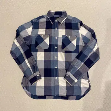 BEAMS PLUS 블루 계열 플란넬 셔츠 M 사이즈