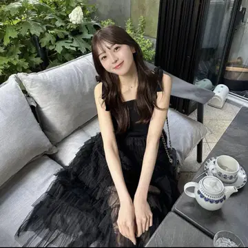 얇은 명주 그물 볼륨 티어드 원피스 holidayandholiday