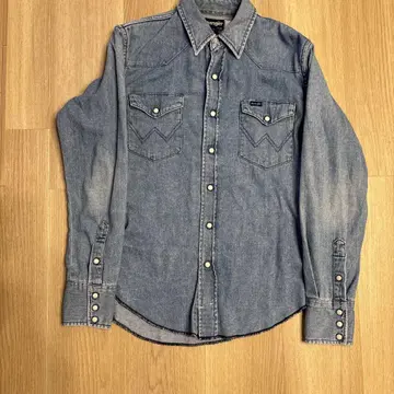 Wrangler n 할리우드 데님 셔츠