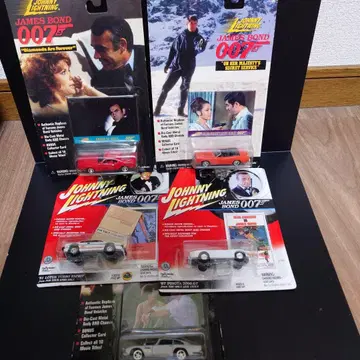 Johnny Lightning James Bond 007 미니카 세트