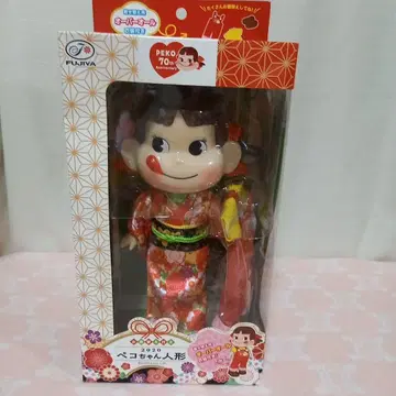 페코짱 70주년 기념 예복