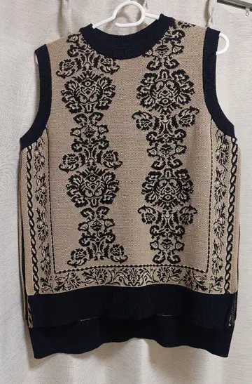 AMERI VINTAGE 아메리빈티지 니트 베스트 새상품급