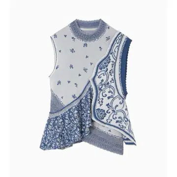 Mame Kurogouchi Asymmetric Pattern Knit