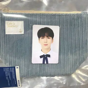 MONSTA X 기현 파우치
