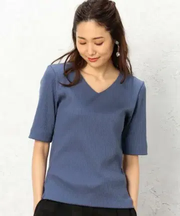 green label relaxing V넥 5부 소매 티셔츠