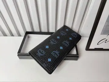 [새상품급] MCM 장지갑