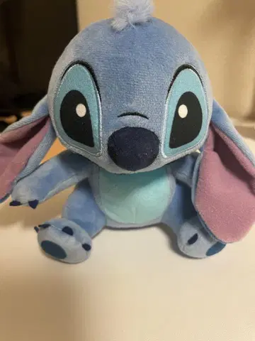 스티치 봉제 인형
