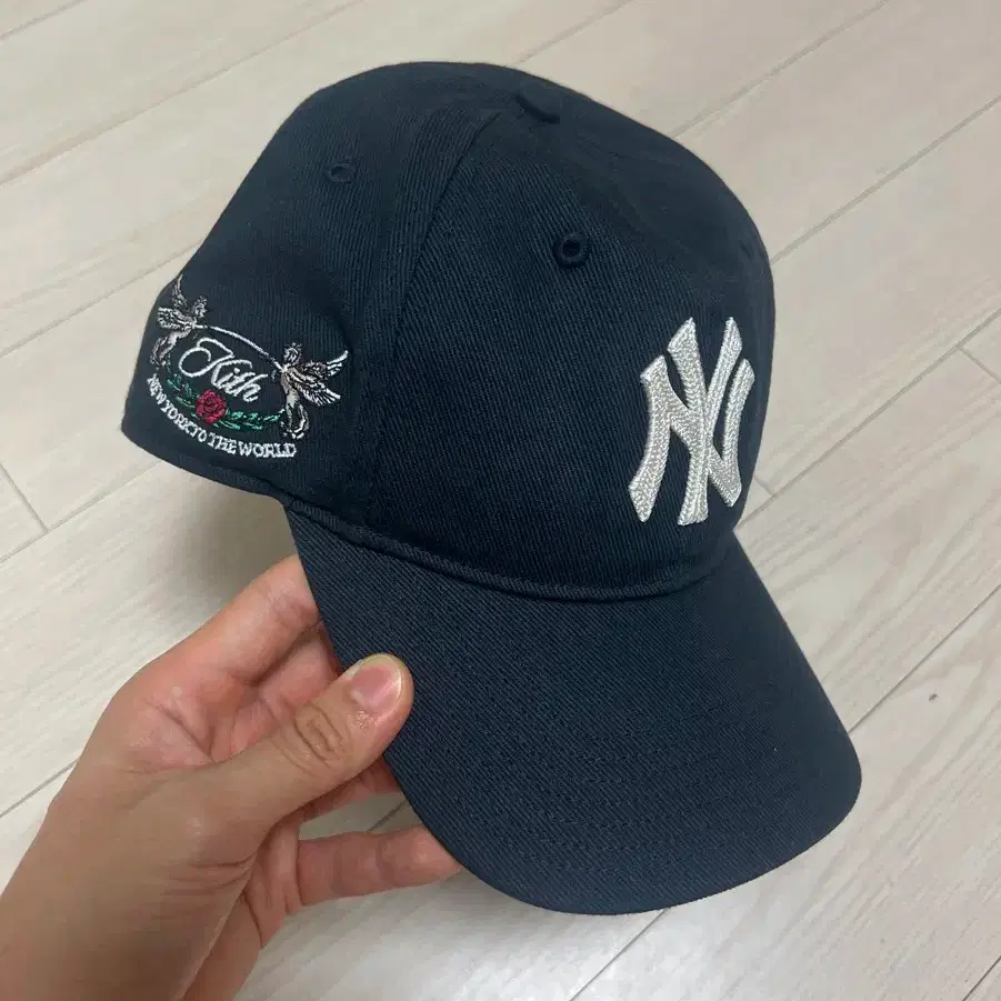 Kith x New Era New York Mets Nylon 9FIFTY A-Frame Black 718