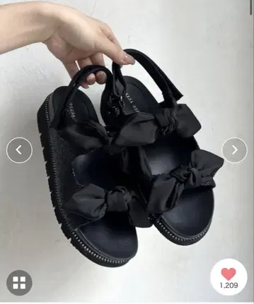 Prosveal 리본 블랙 스포츠 샌들
