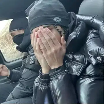 시나월드 SYNA WORLD 비니 beanie 정품