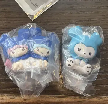 TWICE LOVELYS 산리오 마스코트 참 가챠 트와이 나연