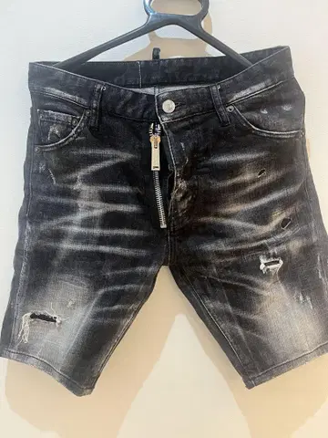 DSQUARED2 블랙 데님 숏팬츠