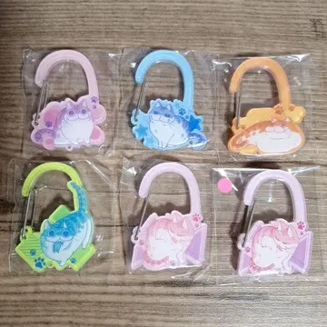 쿠루가 아크릴 카라비너