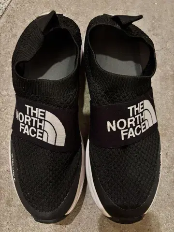 THE NORTH FACE 스니커즈 블랙
