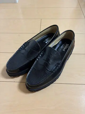 Kenford 블랙 로퍼 페이즐리 27.5cm