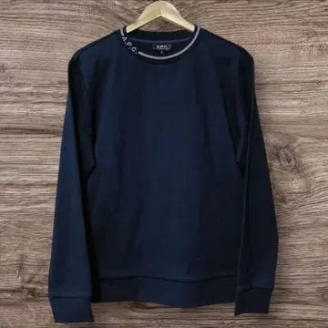 A.P.C. 아페쎄 맨투맨 트레이닝복 크루넥 로고 M