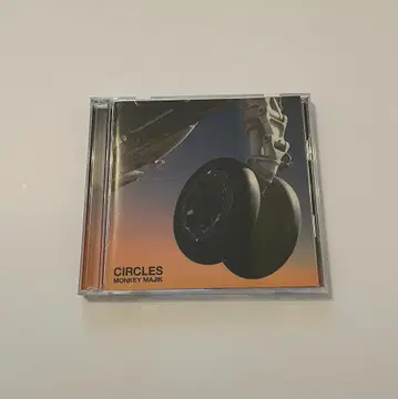 초회 한정판 [ CIRCLES ] CD + DVD