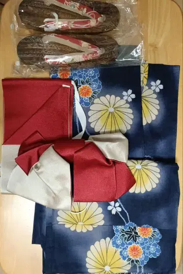 유카타, 오비, 일본 나막신 세트