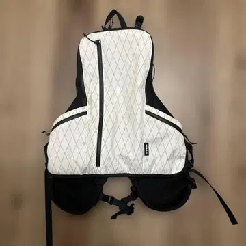 MOUNTAIN MARTIAL ARTS 트레일런 백 DUSTY