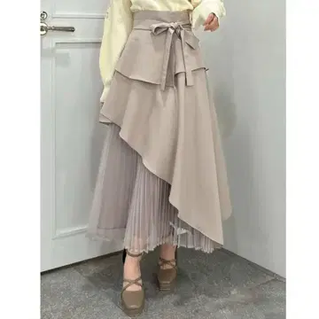 dazzlin 다즐린 아지메 티어드 플리츠 스커트