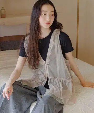새상품! 니코앤드 모듬 프릴 튤 베스트 베이지 55