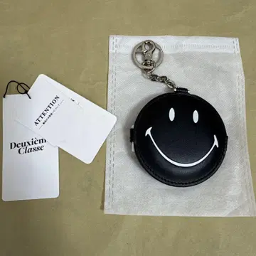Deuxieme Classe GOOD GRIEF! SMILE 거울