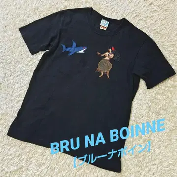 BRU NA BOINNE 브루나보인 상어 훌라걸 자수 M 사이즈