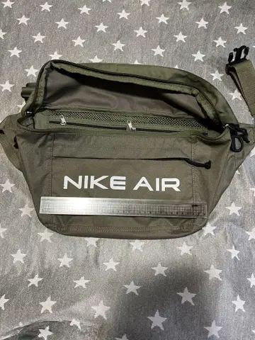 NIKE AIR 바디백 올리브 그린