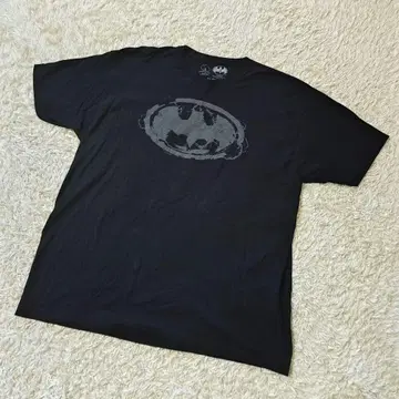 BATMAN 배트맨 심볼 마크 오버 사이즈 티셔츠