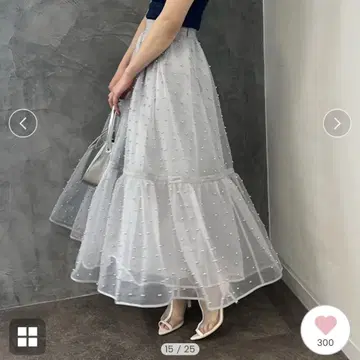 에이미 이스트 월 펄 스터드 볼륨 플레어 스커트