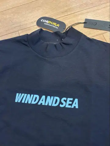 새상품 시착만 한 상품 WIND AND SEA 윈드앤씨 골프 모크넥