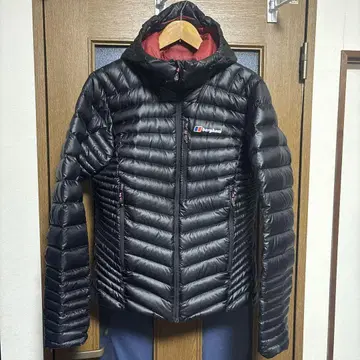 새상품급 berghaus 버그하우스 다운 자켓 L