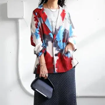 안티카 antiqua 수채화 패턴 자켓 레드