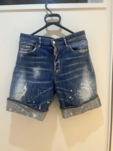 DSQUARED2 데미지 가공 숏 팬츠 64
