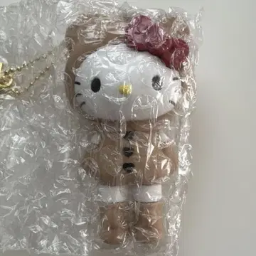 헬로키티 전 시크릿 마스코트 참 A 곰 수트 곰 미사용 새상품