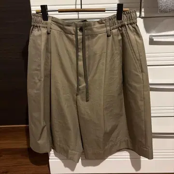 stein 베이지 숏 팬츠 S 사이즈
