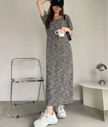 Ada. 컷 트위드 퍼프 슬리브 스퀘어 넥 원피스