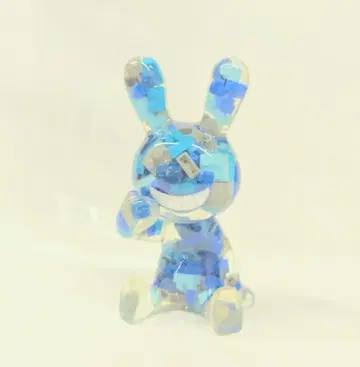 BLACK RABBIT BLACK RABBiT 앉은 자세 블록블루 레진제