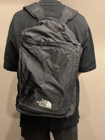 THE NORTH FACE 블랙 백팩