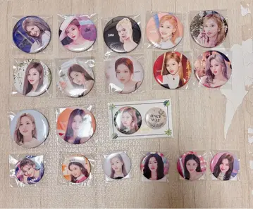 TWICE 사나 캔뱃지 묶음 판매