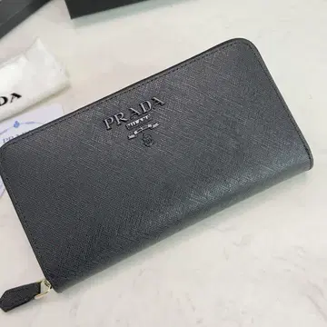 블랙 장지갑