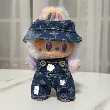 제1, 제2, 제3세대 LABUBU 라부짱 옷 갈아입기