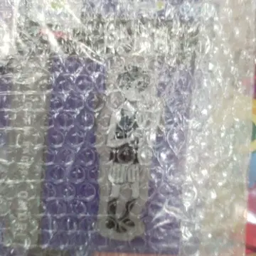 아크릴 클립 배지 OMORI