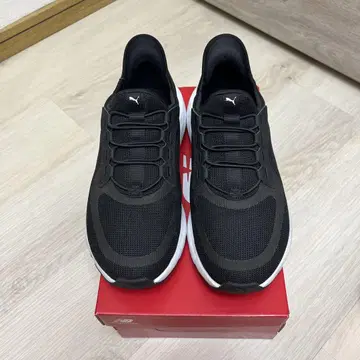 PUMA 소프트라이드 블랙