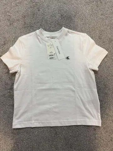 [새상품 미사용] Calvin Klein Jeans 화이트 티셔츠